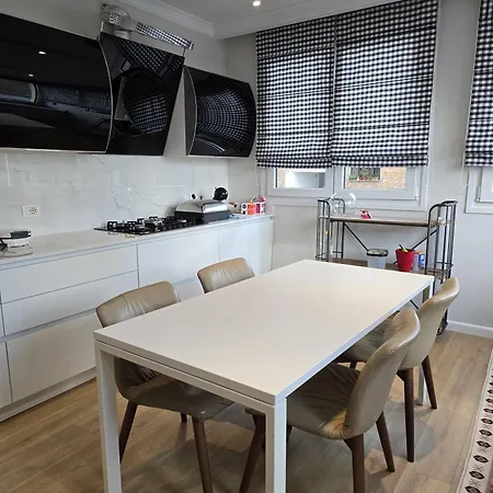 Prime Bulevard 3Bdr Apartment * Tirana